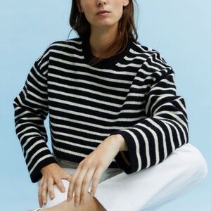 H&M striped cropped relaxed fit sweater sz S